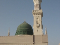 25_green_dome_prophets_mosque_l